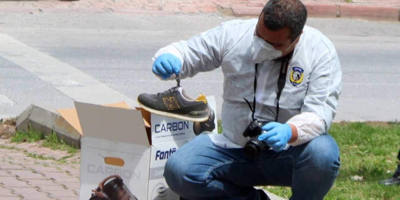 Çaldığı süpürgeyi bisikletle taşırken polisi gördü, ayakkabısını bile bırakıp kaçtı
