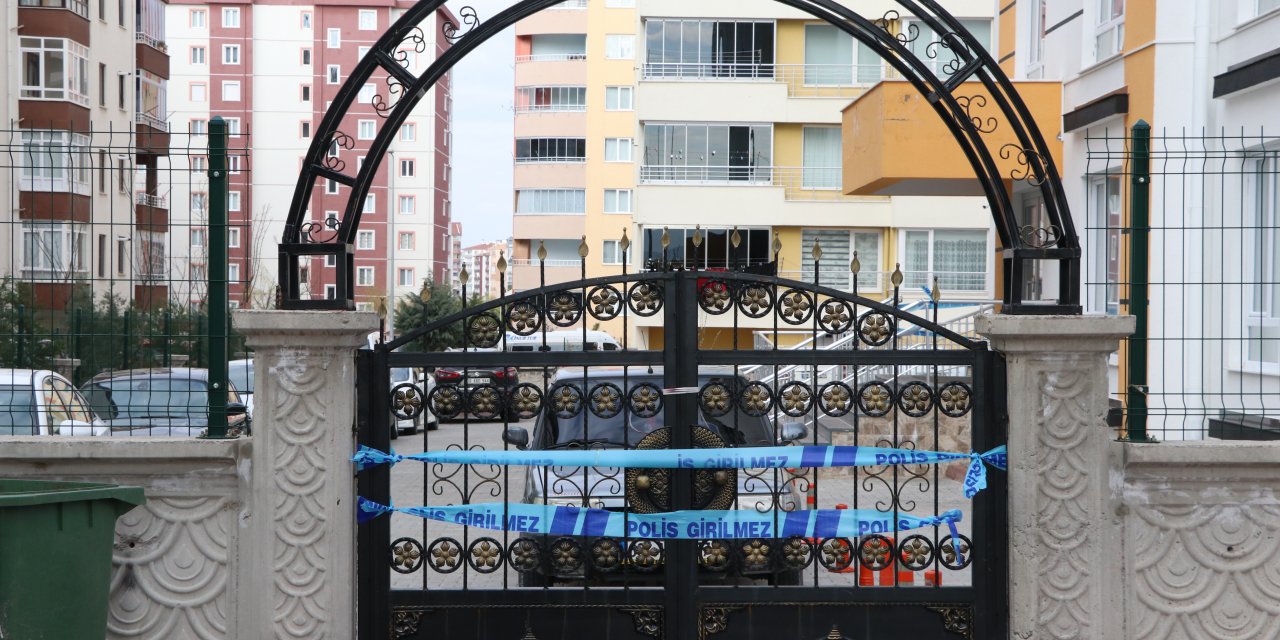 Kayseri'de bir bina Kovid-19 nedeniyle karantinaya alındı