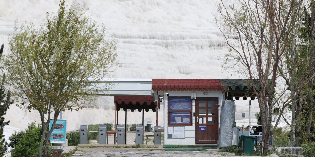 Pamukkale'de koronavirüs sakinliği