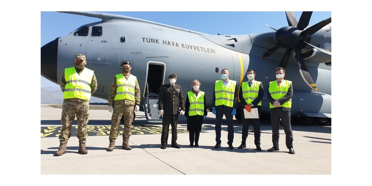 Yardım Malzemeleri Karadağ’a ulaştı