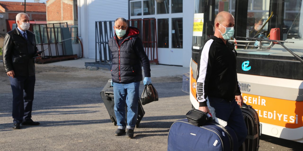 Irak'tan getirilen 250 Türk vatandaşı, Eskişehir'deki KYK yurduna yerleştirildi