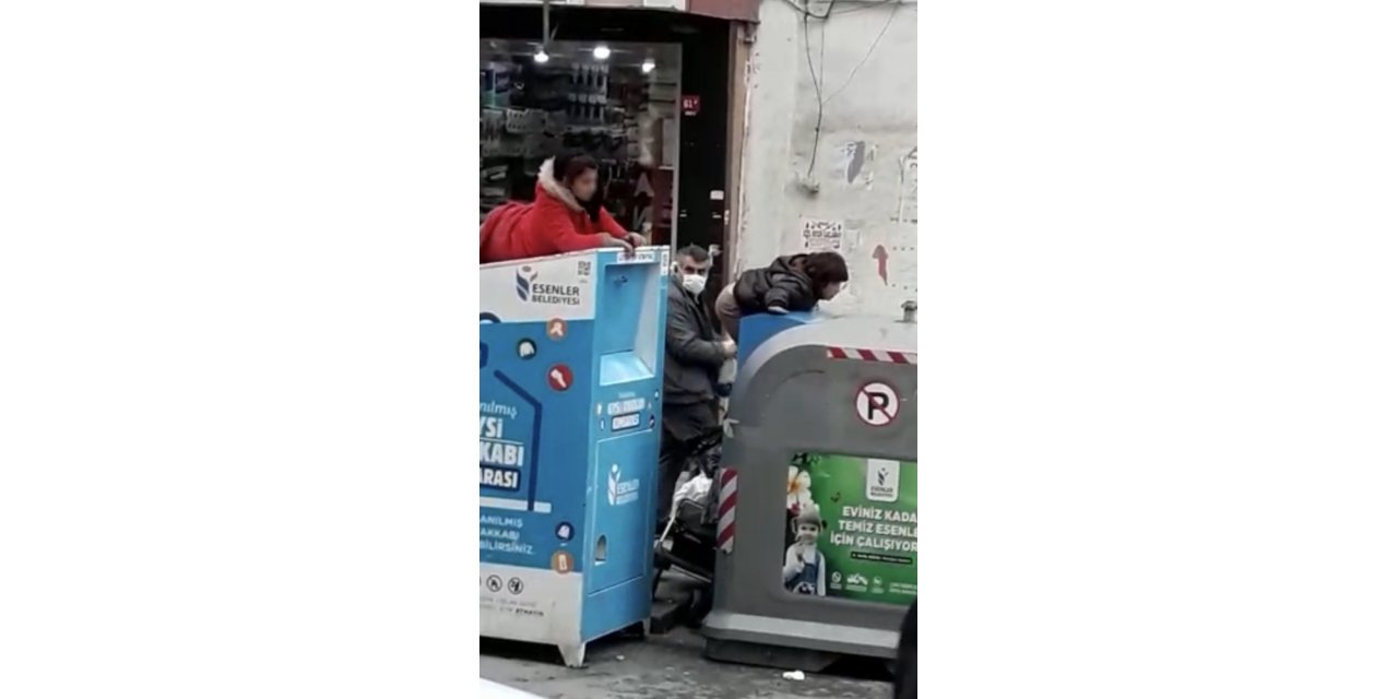 Yasağa uymayan çocuklar, çöp konteynerine girerek giysi topladı
