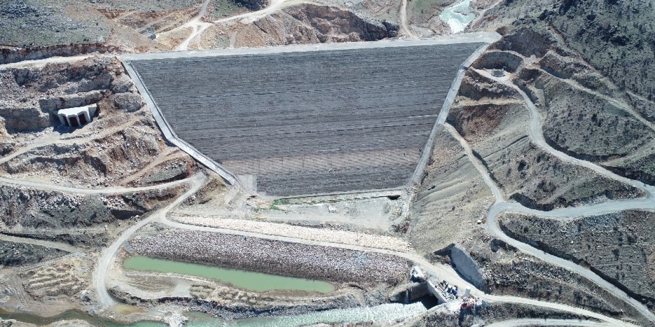 Çermik Kale Barajında çalışmalar devam ediyor