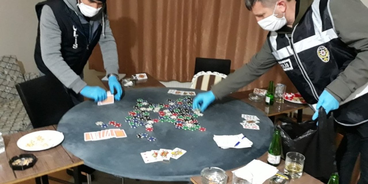 Bolu’da, kumarhaneye çevrilen eve operasyon: 13 gözaltı