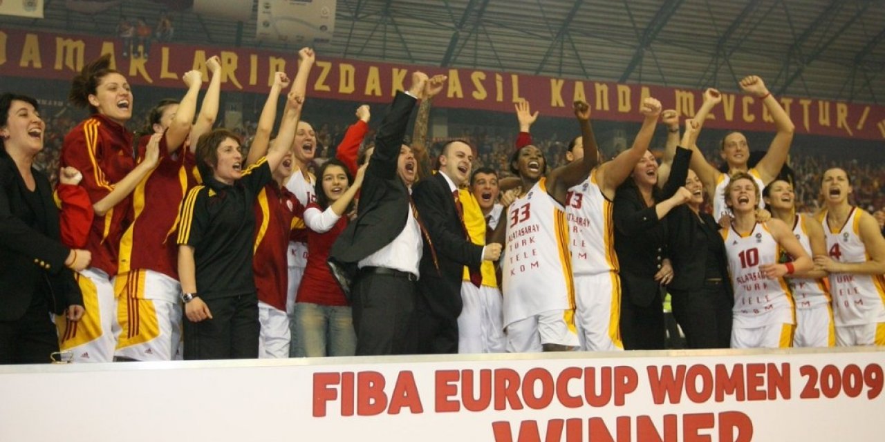 Galatasaray, kadın basketbol takımının ilk Avrupa zaferini unutmadı