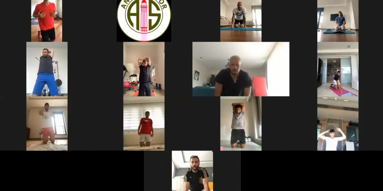 Antalyaspor'da telekonferanslı antrenmanlar sürüyor