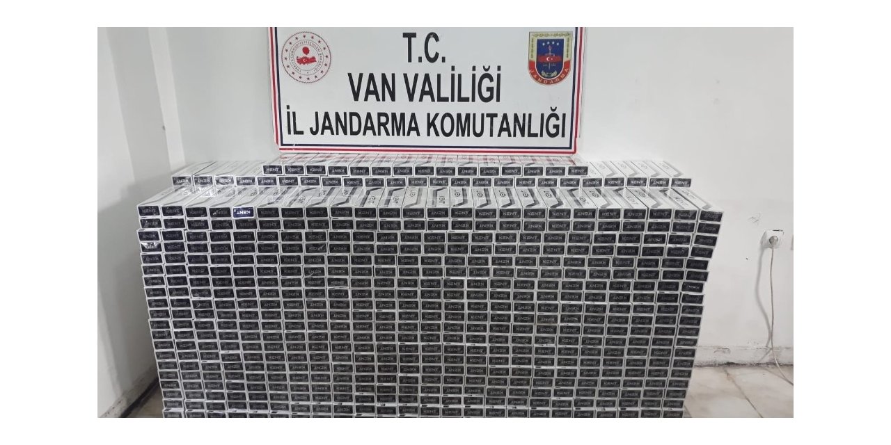 Başkale’de 10 bin paket kaçak sigara ele geçirildi