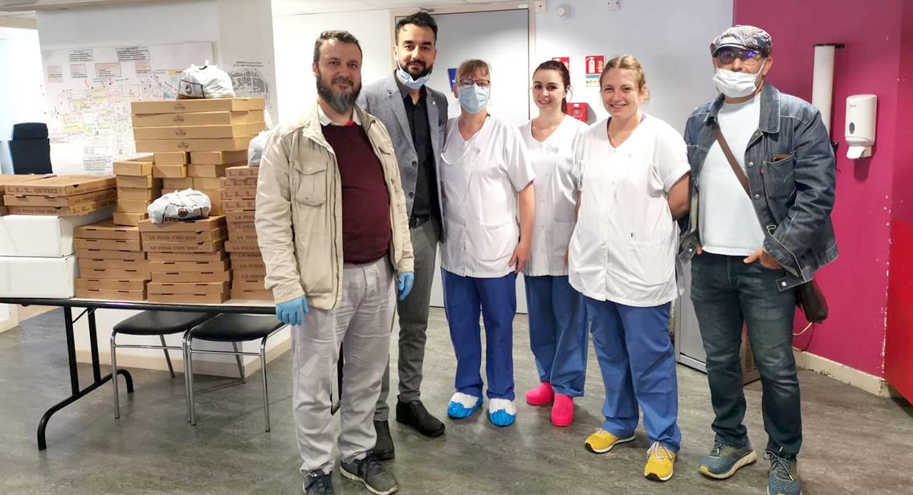 Türkler Fransa’da da kendine yakışanı yapıyor