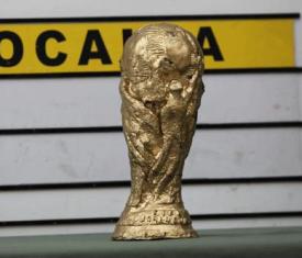 Bu kupa tamamen kokainden yapıldı!