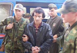 Jandarma göz açtırmıyor