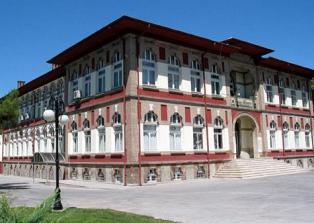 SÜ'den öğrencilere gönüllü rehberlik