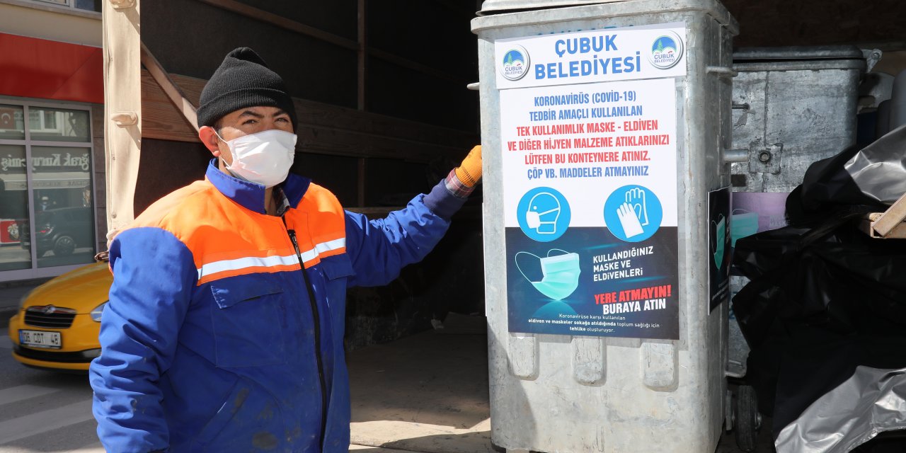 Çubuk'ta maske ve eldivenler için atık kutuları yerleştirildi