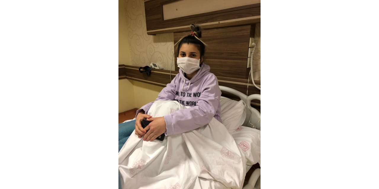 Rize'de Kovid-19 tedavisi gören genç kıza sürpriz doğum günü