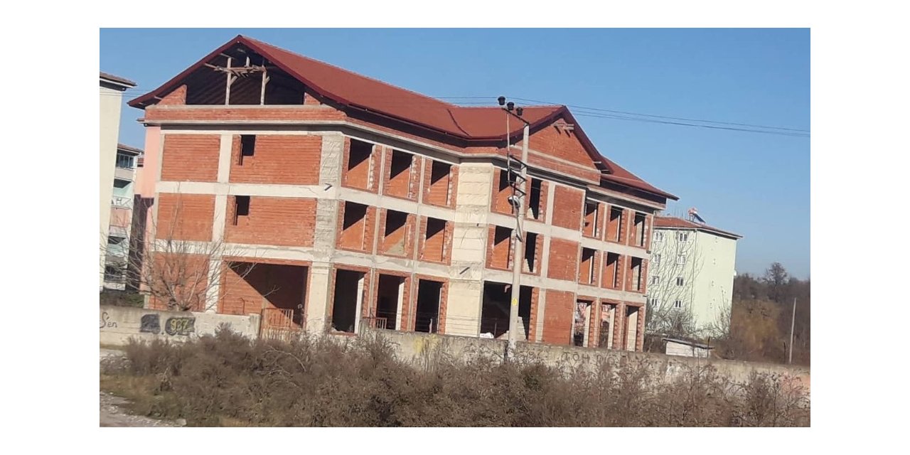 Mesut Özil tesisleri korona virüs engeline takıldı