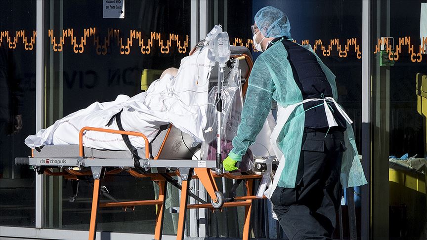 Fransa'da durum vahim! Sağlıkçılar maske bulamıyor