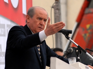 MHP 'Niye 7 Kasım'da erken seçim?' ister