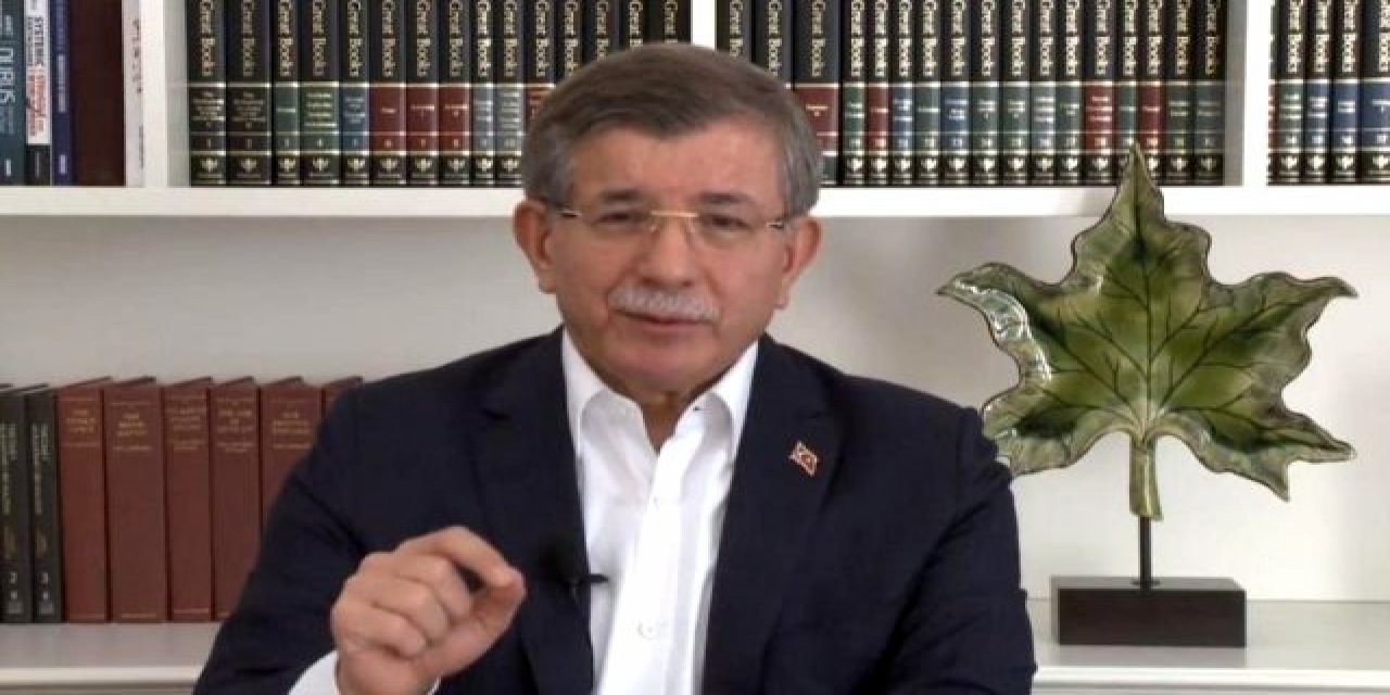 DAVUTOĞLU'NDAN SOYLU'NUN İSTİFA KARARINA İLK YORUM
