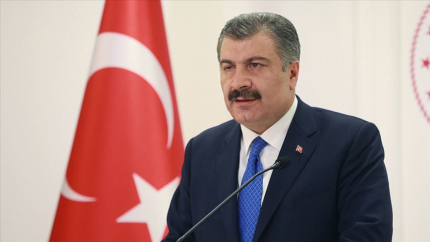 Koca: Siz evde kalacaksınız, biz tedavi edeceğiz