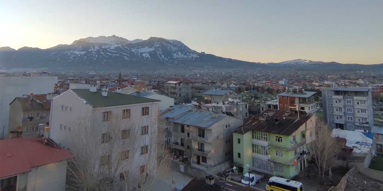 Türkiye'de ve çoğunlukla İstanbul'da duyulan uğultunun kaynağı ne? Kıyamet günü yaklaştı mı?