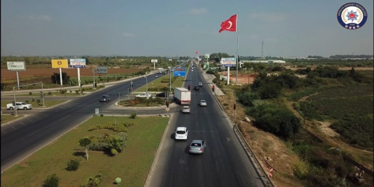 Antalya’da 44 sürücüye ceza havadan geldi
