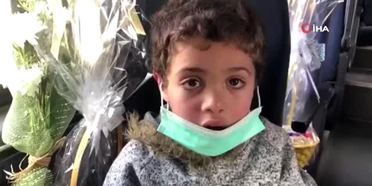 Filistinli 8 çocuk korona virüsü yendi