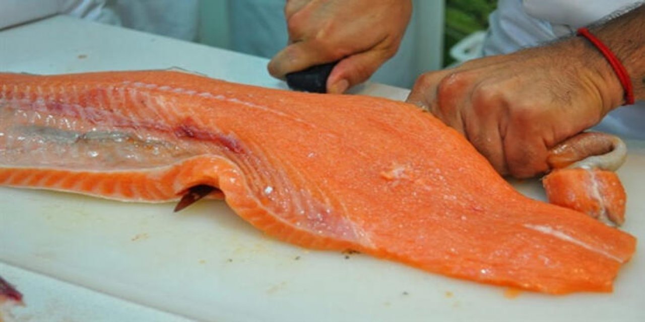 Bu hafta marketlerde somon fiyatı belli oldu