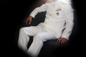 Amiral'den AKP'lilere ağır hakaret