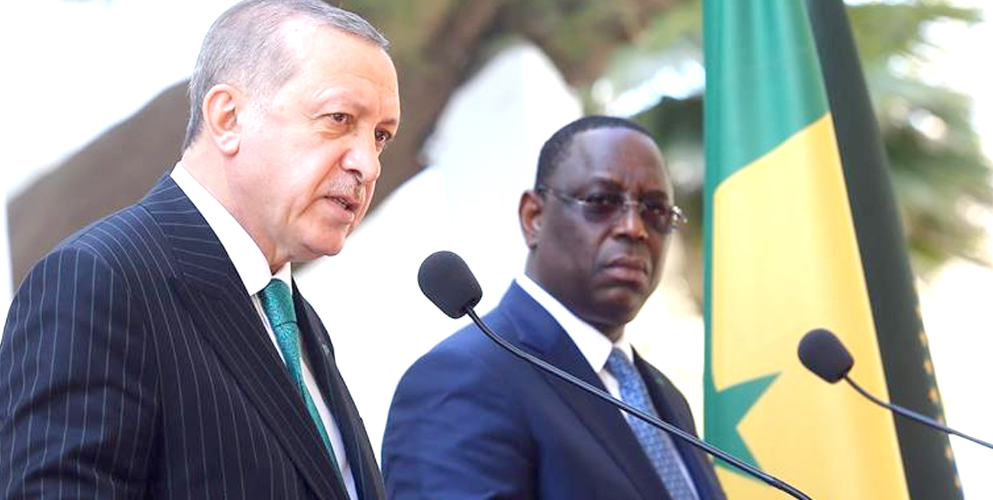 Senegal Cumhurbaşkanından dünyaya erdemlilik dersi!