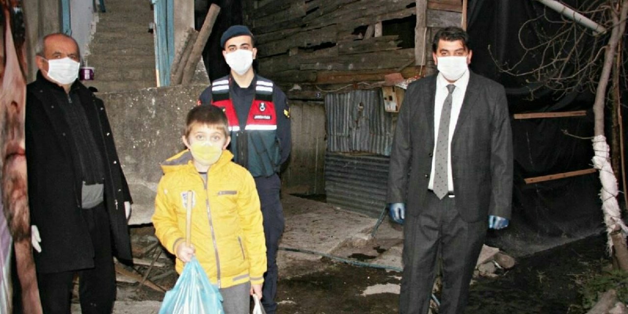 Yasal Hakkım Dedi Cips İstedi