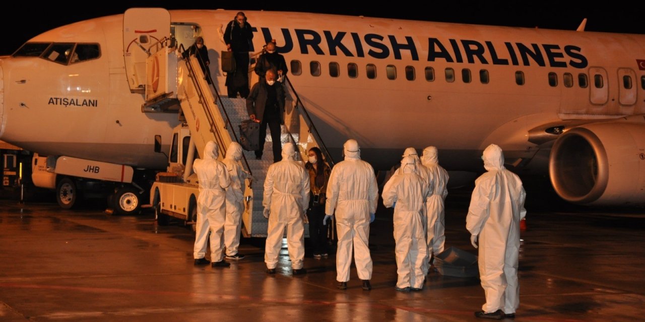 Gurbetçiler akın akın Türkiye'ye getiriliyor! İrlanda'dan gelen kafile Kars'ta