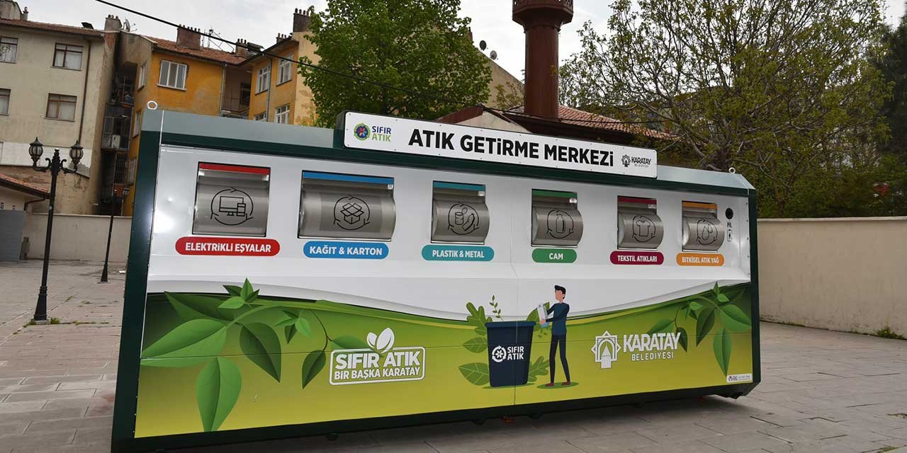 Karatay Belediyesi devasa konteynırları ilçeye dağıtıyor