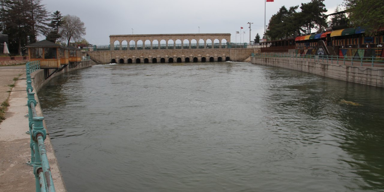 Beyşehir Gölü'nden Konya Ovası'na can suyu