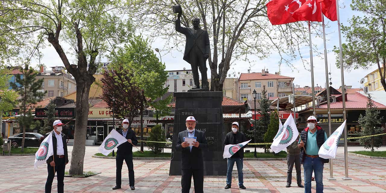 Karaman'da 1 Mayıs 7 kişiyle ve sağlık temennisiyle geçti