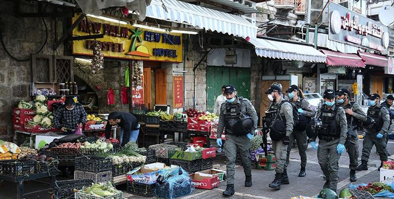 İsrail Kudüs'te baba ve üç oğlunu gözaltına aldı