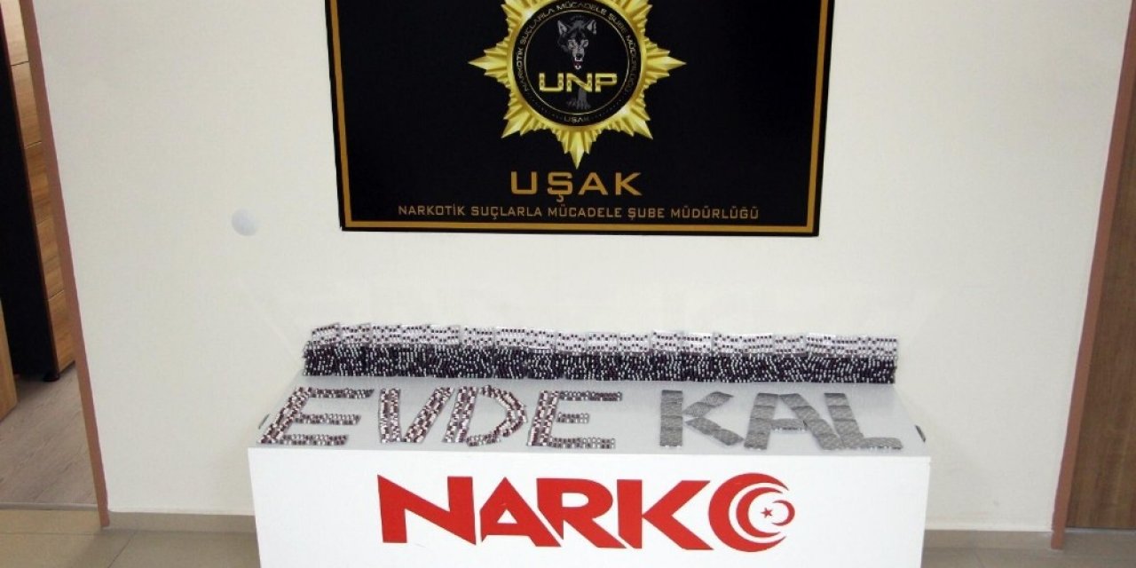 Uşak'ta Kargo İle Uyuşturucu Taşıdılar