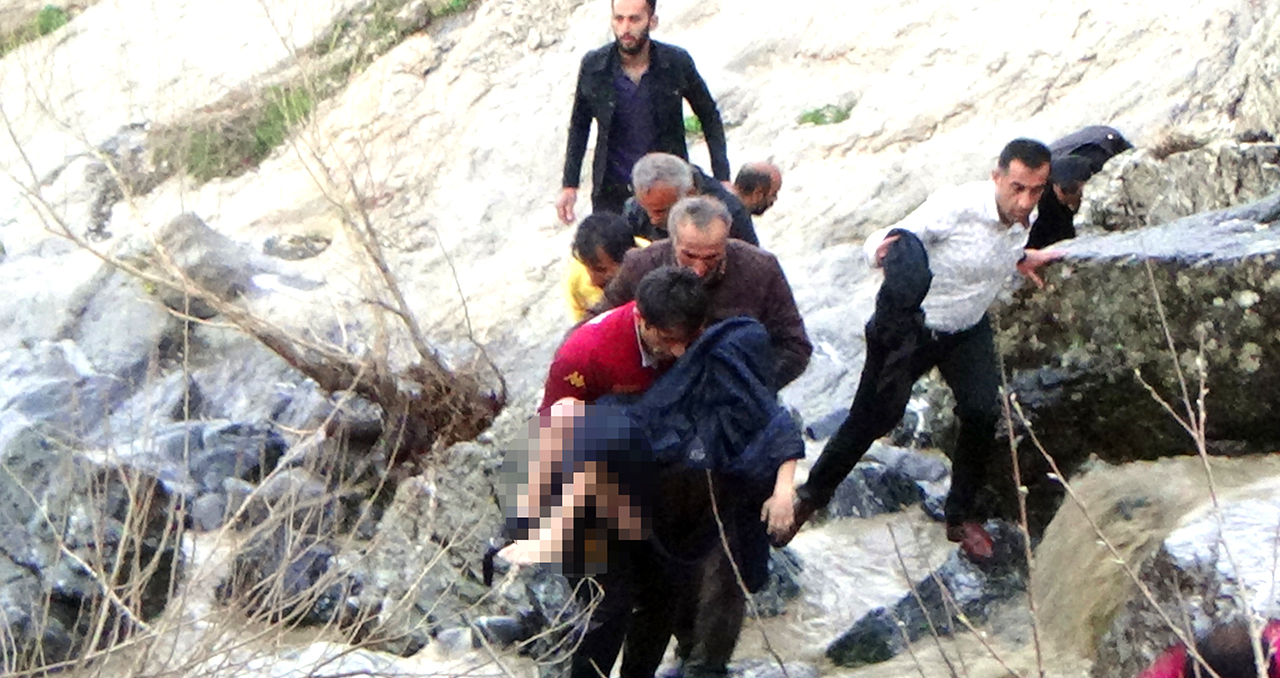 Kar sularıyla yükselen dereye düştü! 11 yaşındaki Burhanettin öldü