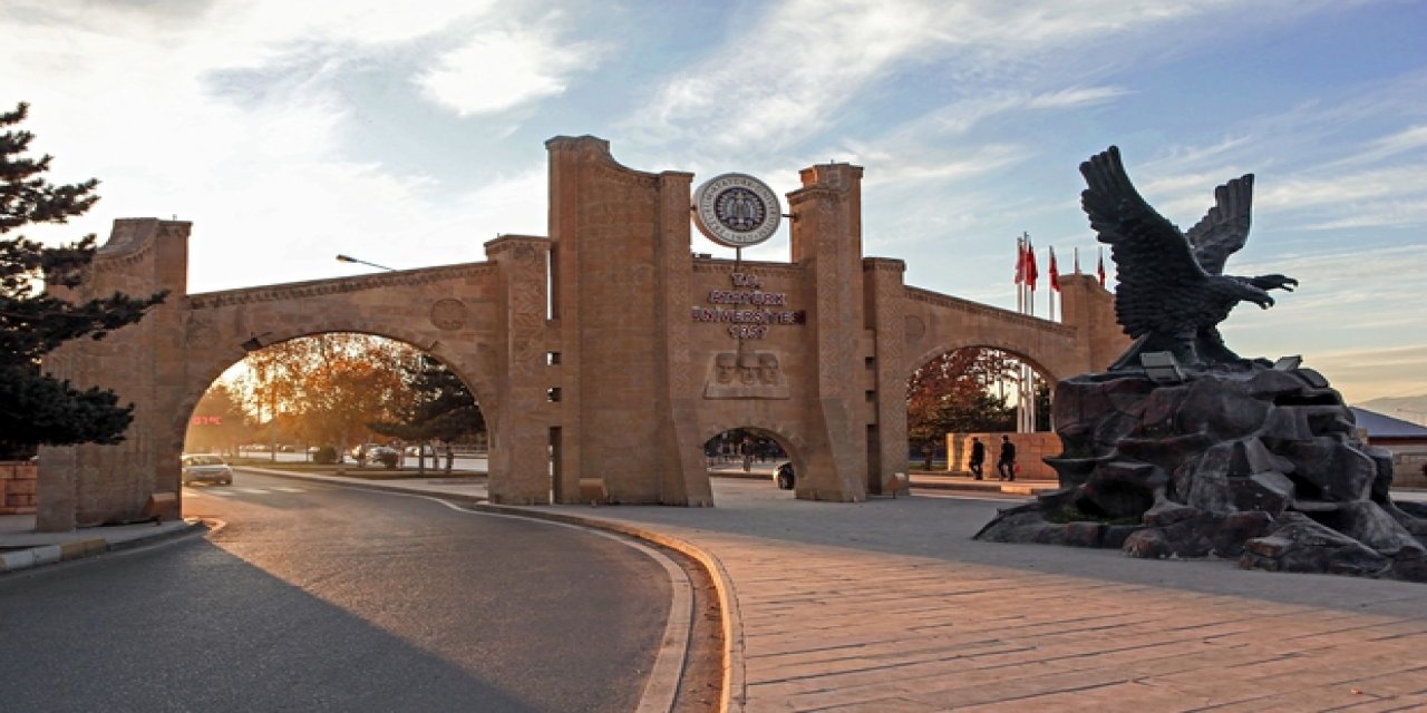 Açık Öğretim Fakültesi Sınavları Başladı
