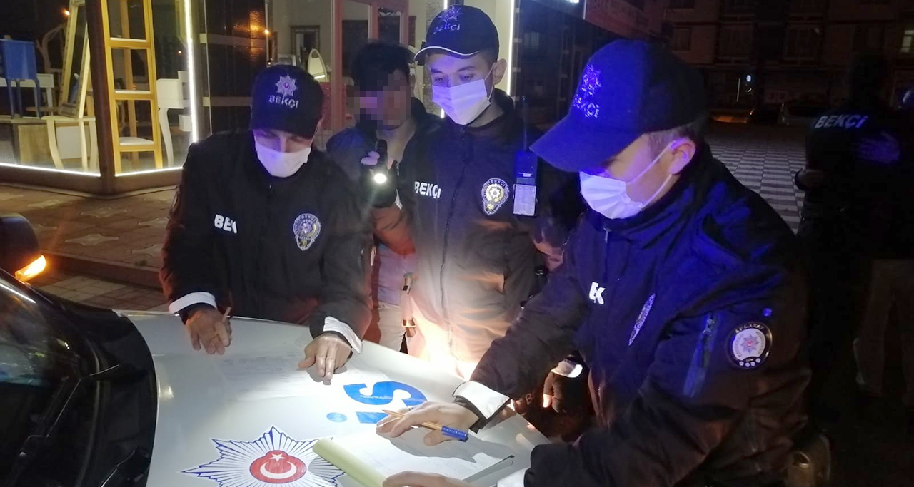 Uyarıları hiçe sayan 21 genç cezadan kaçamadı