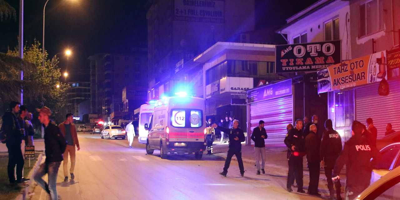 Uşak'ta bir kişi gece yarısı pompalı tüfekle vuruldu