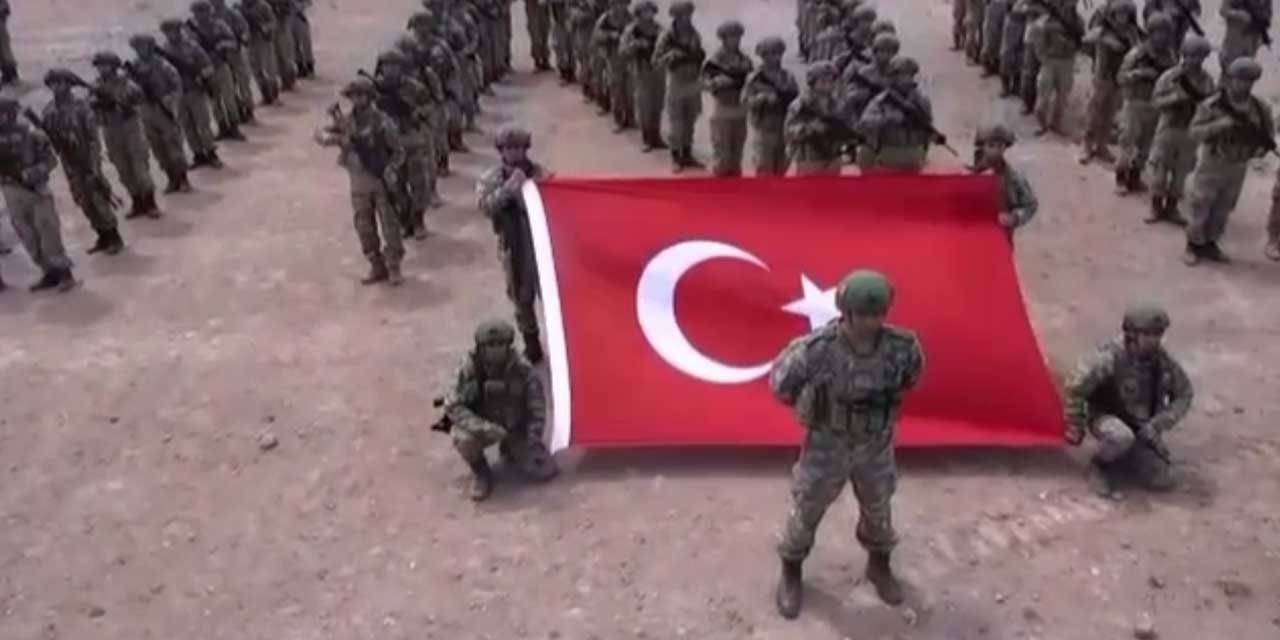 Anneler Gününde Mehmetçikten Mesaj