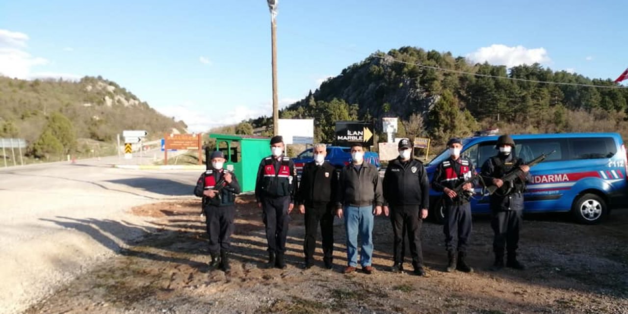 Konya-Antalya sınırında denetimler devam ediyor