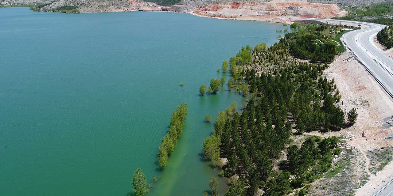 Altınapa Barajı'nı görenler şoka uğruyor