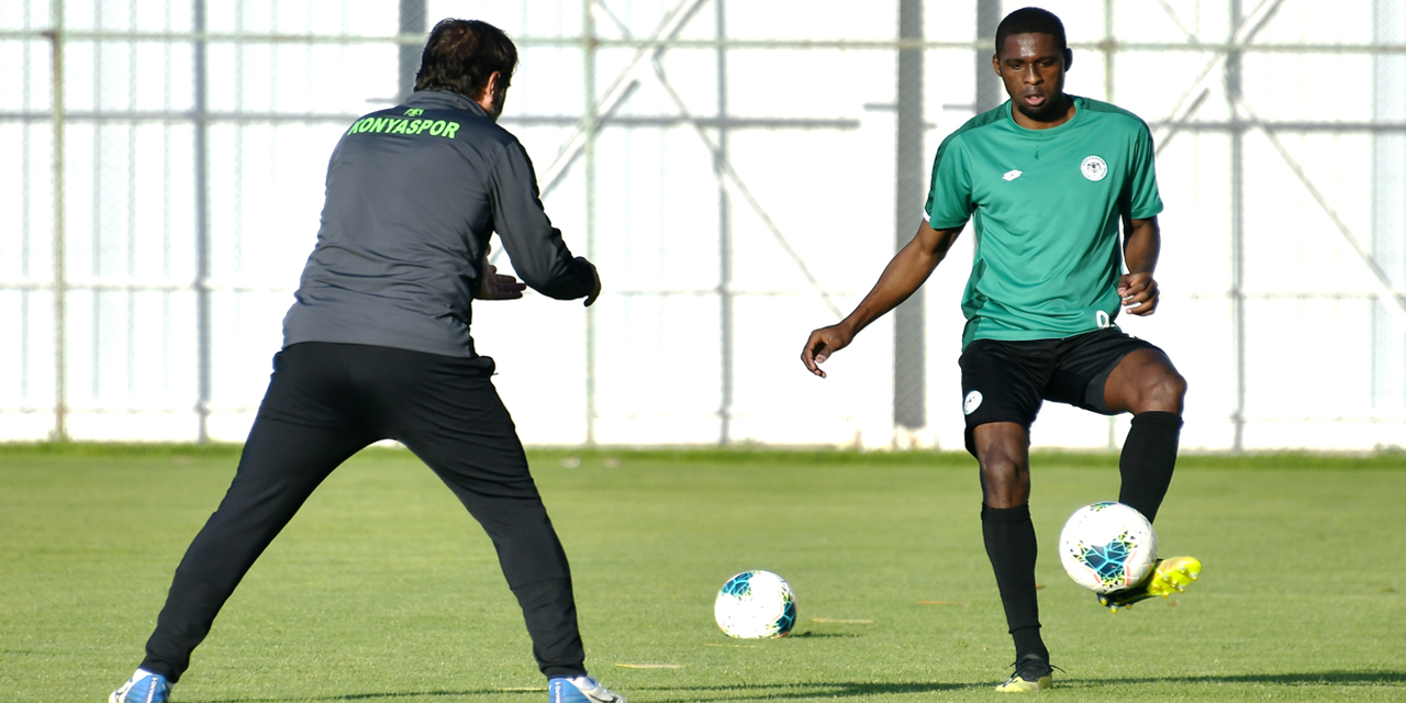 Konyaspor idmanlara devam ediyor