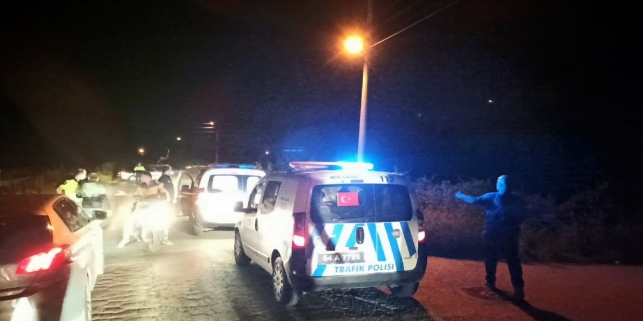 Sırtından vurdular
