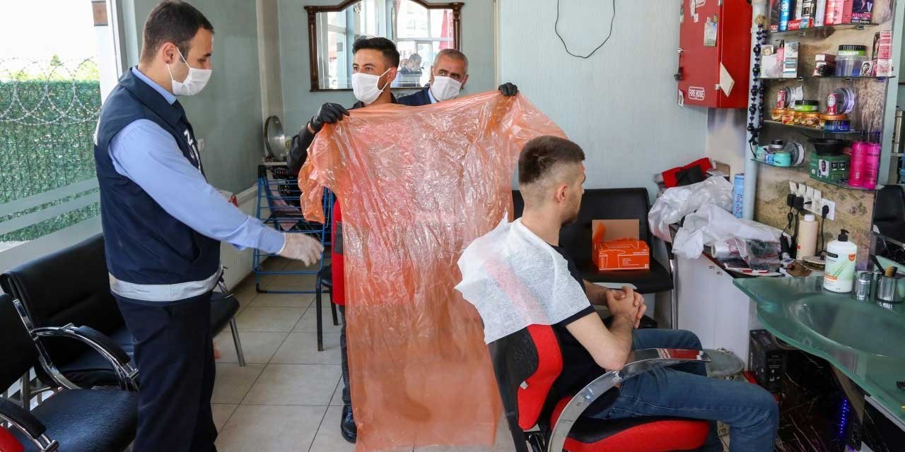 Meram Belediyesi berberleri denetledi