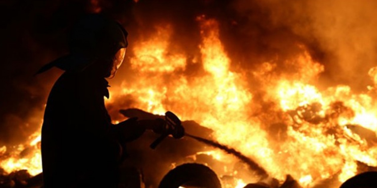 Konya'da yangın! Baba-kız evsiz kaldı