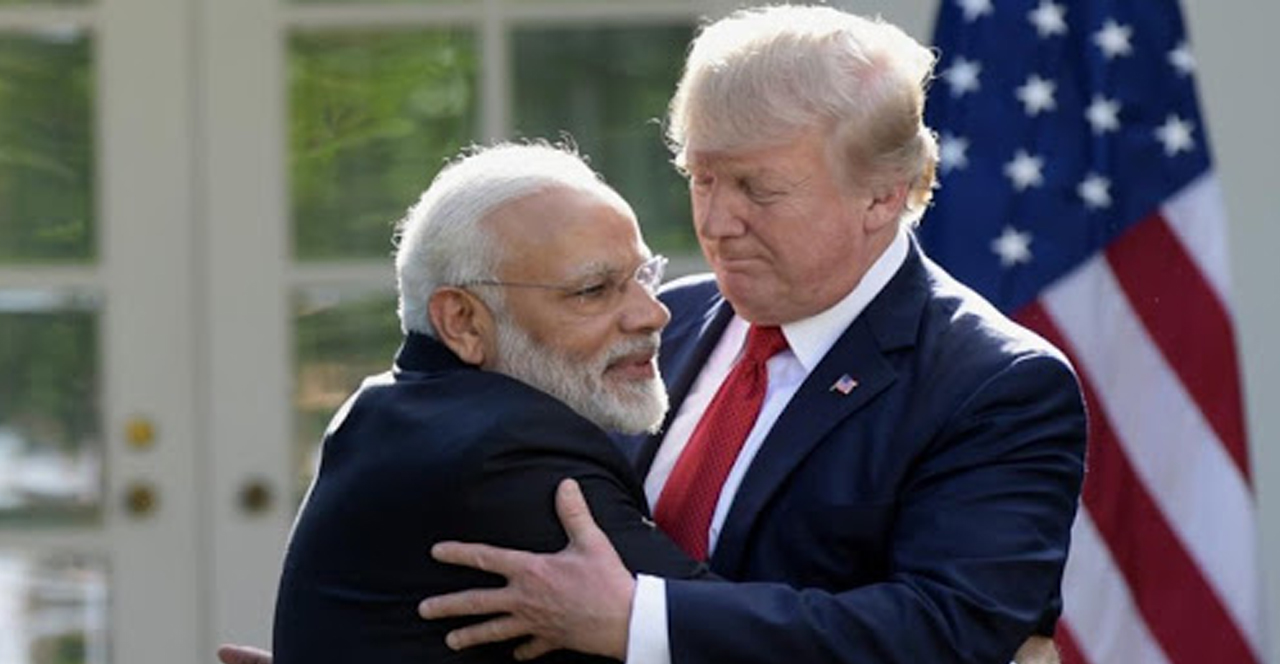 Kendi hastalarına yetemeyen Trump, Hindistan'a solunum cihazı bağışlayacak