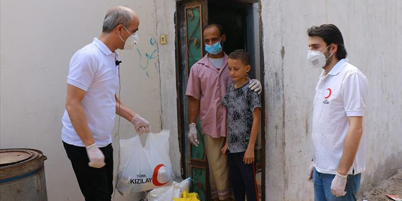 Türk Kızılay'dan Yemen'deki yoksullara 2 bin gıda kolisi