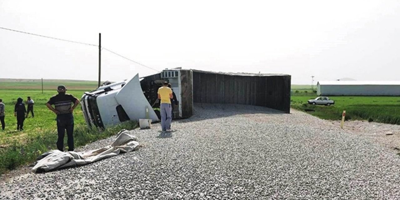 Konya Kulu'da Tır Ve Otomobil Çarpıştı