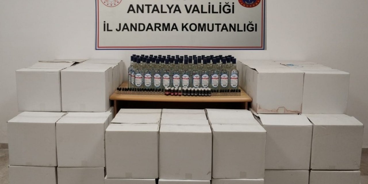 Antalya'yı zehirleyeceklerdi jandarmaya yakalandılar